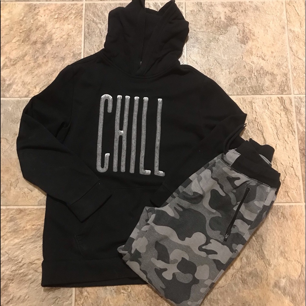 Black & Gray Old Navy Kids Jogging Set Size 14/16